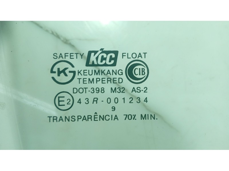 Recambio de luna delantera derecha para hyundai accent ii sedán (lc) 1.3 referencia OEM IAM   