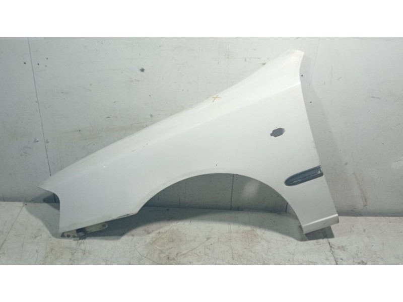 Recambio de aleta delantera izquierda para hyundai accent ii sedán (lc) 1.3 referencia OEM IAM   