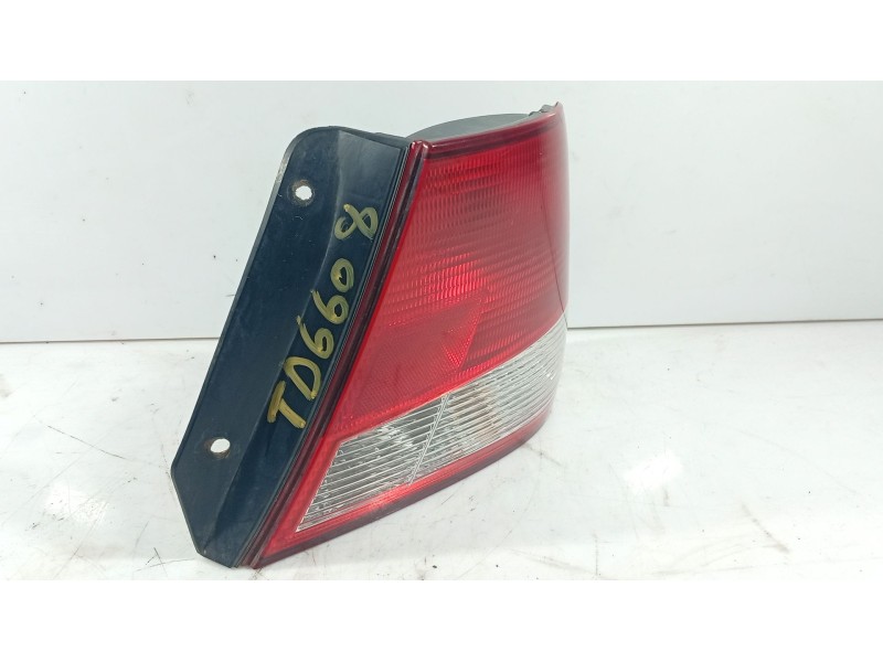 Recambio de piloto trasero derecho para hyundai accent ii sedán (lc) 1.3 referencia OEM IAM   