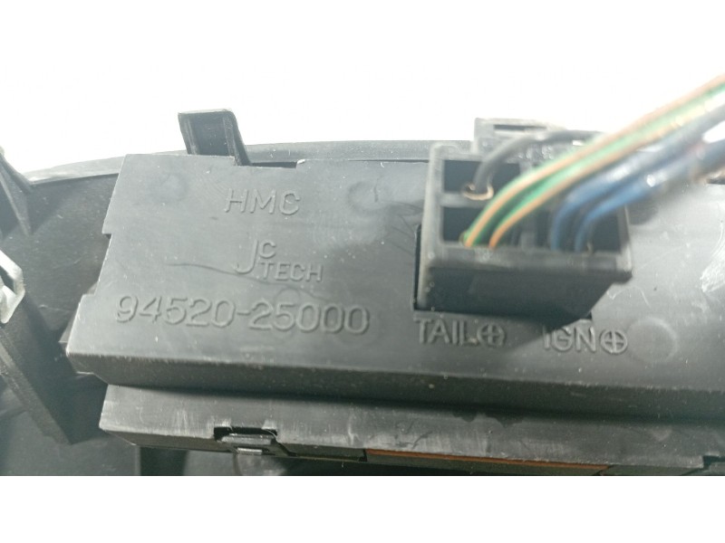 Recambio de aireador central para hyundai accent ii sedán (lc) 1.3 referencia OEM IAM   