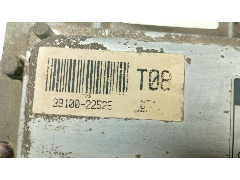 Recambio de centralita motor uce para hyundai accent ii sedán (lc) 1.3 referencia OEM IAM   