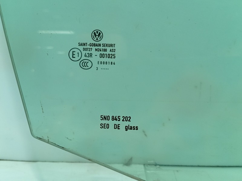Recambio de luna delantera derecha para volkswagen tiguan (5n_) 2.0 tdi referencia OEM IAM   