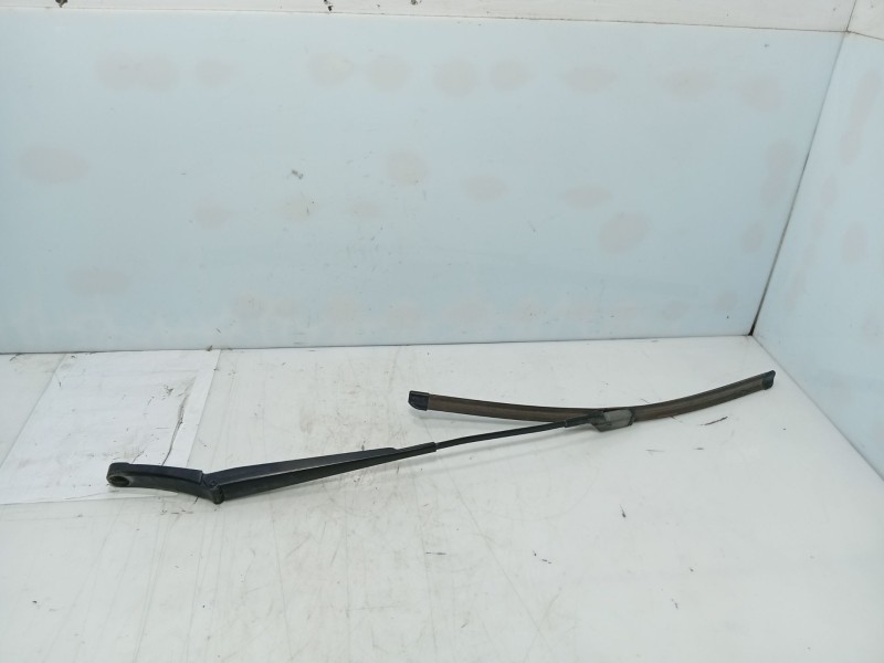 Recambio de brazo limpia delantero derecho para volkswagen tiguan (5n_) 2.0 tdi referencia OEM IAM   