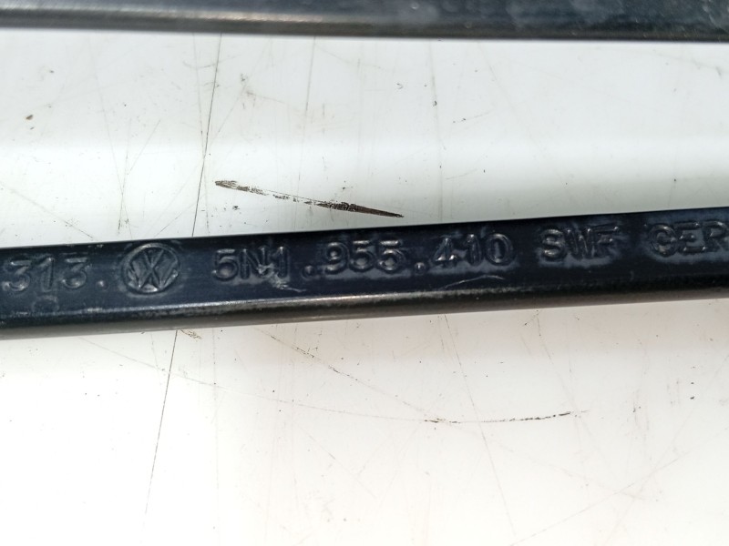 Recambio de brazo limpia delantero derecho para volkswagen tiguan (5n_) 2.0 tdi referencia OEM IAM   