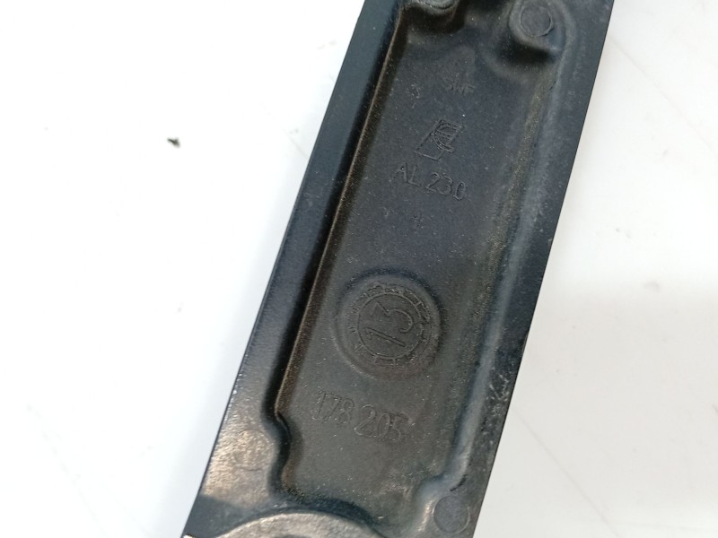 Recambio de brazo limpia delantero derecho para volkswagen tiguan (5n_) 2.0 tdi referencia OEM IAM   