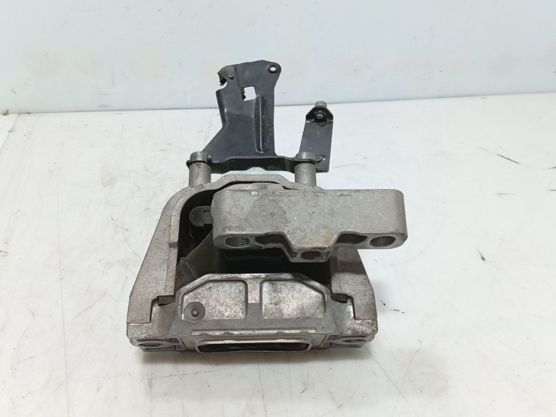 Recambio de soporte para volkswagen tiguan (5n_) 2.0 tdi referencia OEM IAM   