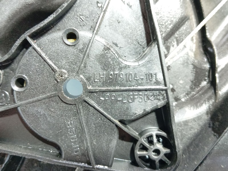 Recambio de elevalunas trasero izquierdo para volkswagen tiguan (5n_) 2.0 tdi referencia OEM IAM   