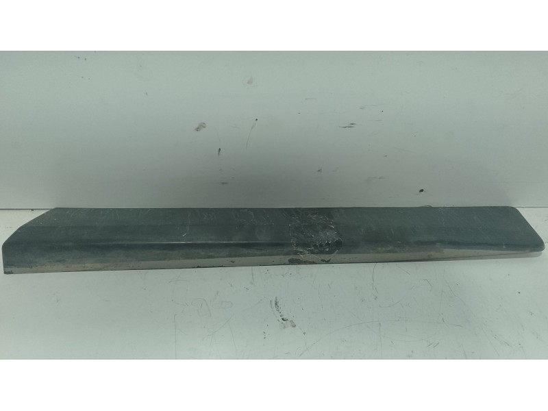 Recambio de moldura para citroën c4 coupé (la_) 1.6 hdi referencia OEM IAM   