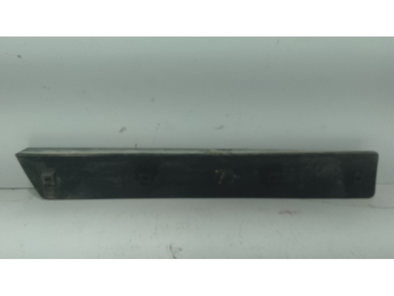 Recambio de moldura para citroën c4 coupé (la_) 1.6 hdi referencia OEM IAM   
