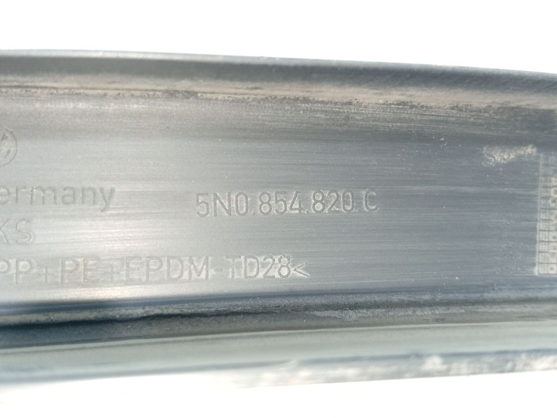 Recambio de moldura para volkswagen tiguan (5n_) 2.0 tdi referencia OEM IAM   