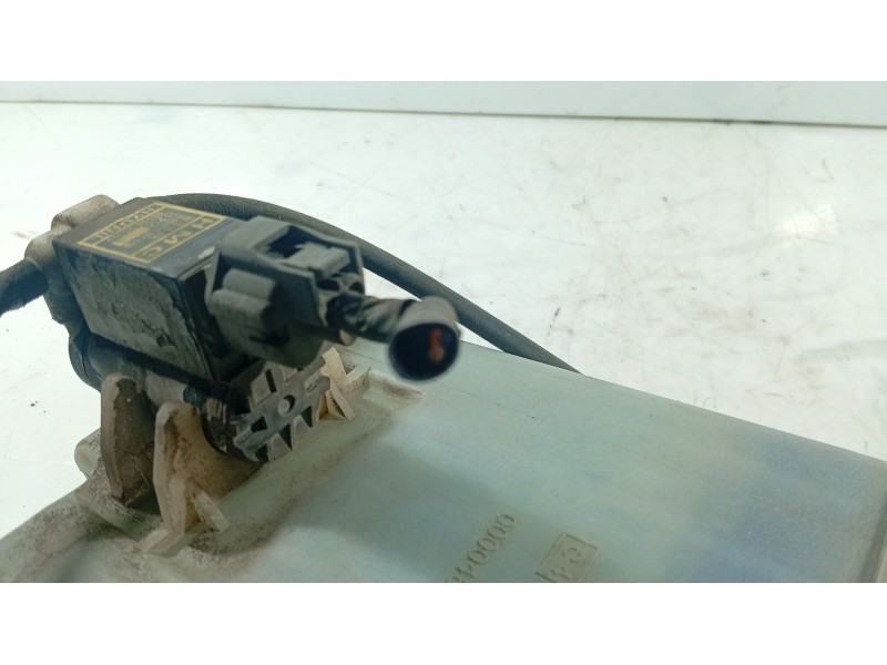Recambio de deposito limpia para hyundai accent ii sedán (lc) 1.3 referencia OEM IAM   