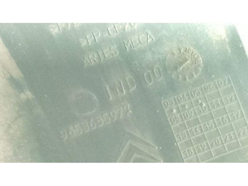 Recambio de moldura para citroën c4 coupé (la_) 1.6 hdi referencia OEM IAM   
