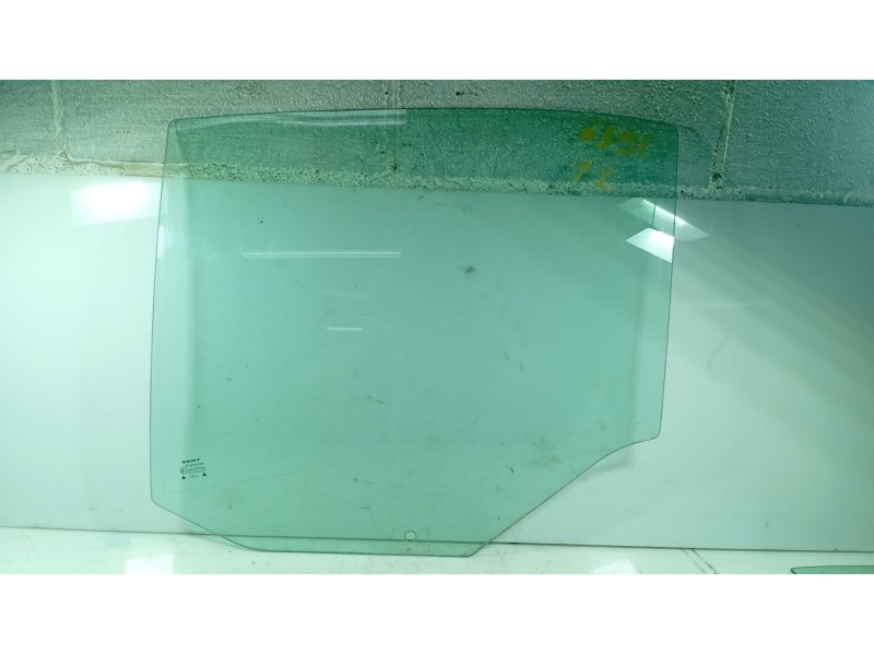 Recambio de luna trasera izquierda para seat toledo ii (1m2) 1.6 16v referencia OEM IAM   