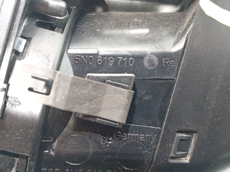 Recambio de aireador lateral derecho para volkswagen tiguan (5n_) 2.0 tdi referencia OEM IAM   