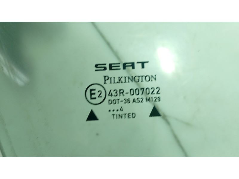 Recambio de luna delantera derecha para seat toledo ii (1m2) 1.6 16v referencia OEM IAM   