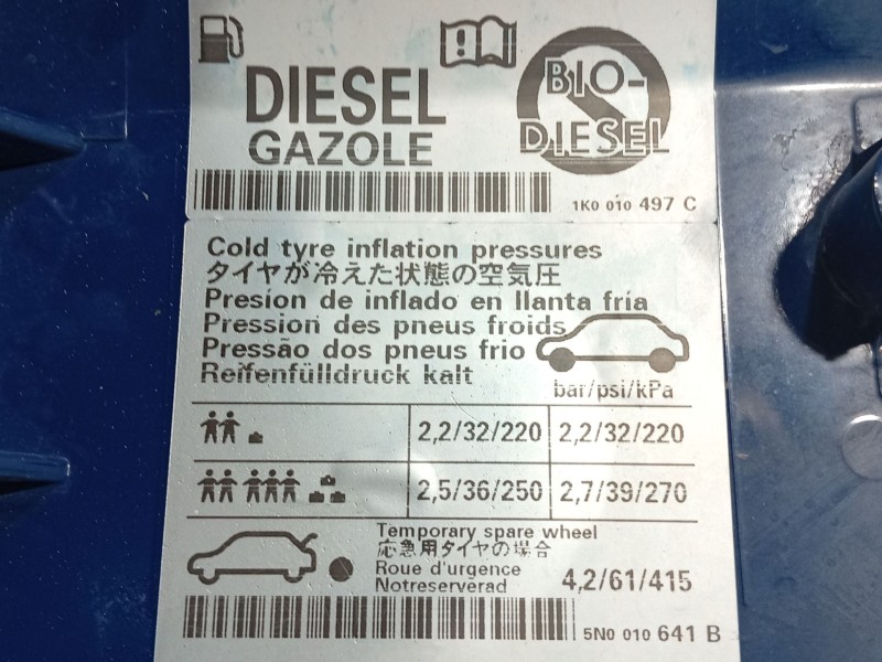 Recambio de tapa exterior combustible para volkswagen tiguan (5n_) 2.0 tdi referencia OEM IAM   