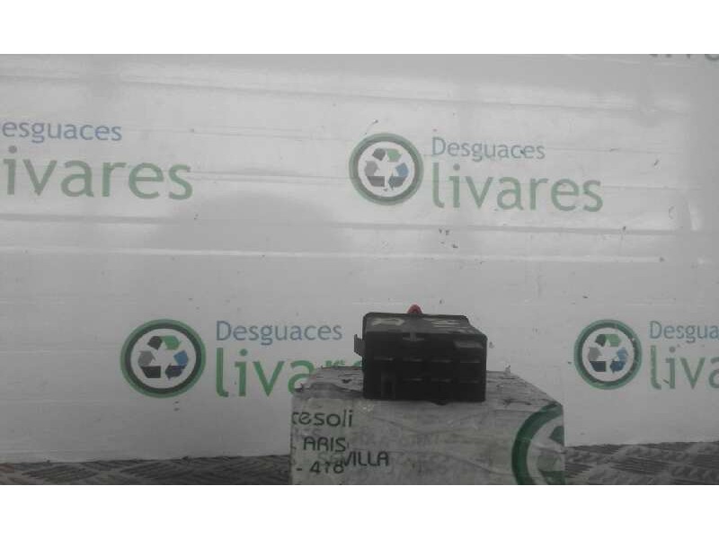 Recambio de warning para audi a3 (8l) 1.8 ambiente   |   09.96 - 12.03 | 1996 - 2003 | 125 cv / 92 kw referencia OEM IAM   