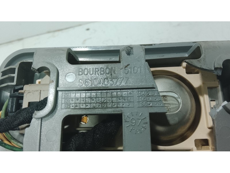 Recambio de luz interior para peugeot 406 coupé (8c) 2.0 16v referencia OEM IAM   