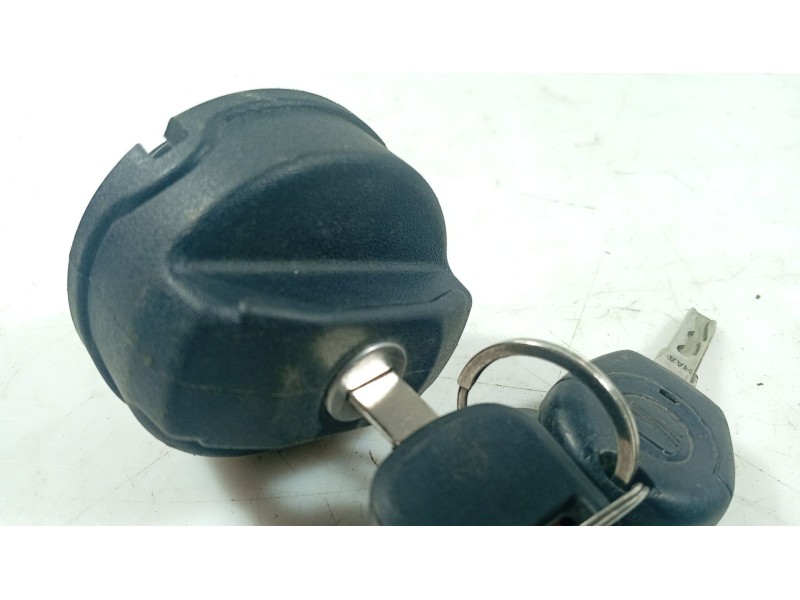 Recambio de tapon combustible para seat toledo ii (1m2) 1.6 16v referencia OEM IAM   