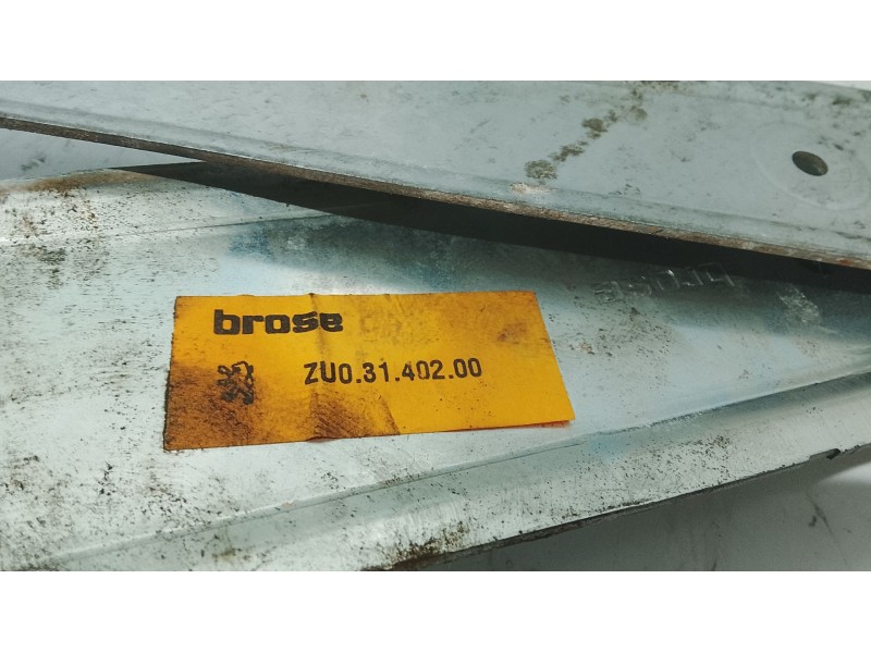 Recambio de elevalunas delantero derecho para peugeot 406 coupé (8c) 2.0 16v referencia OEM IAM 9222A7  