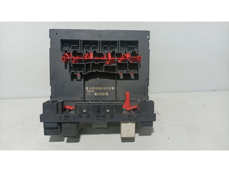 Recambio de caja reles / fusibles para volkswagen golf v berlina (1k1) referencia OEM IAM 1K0937049M  