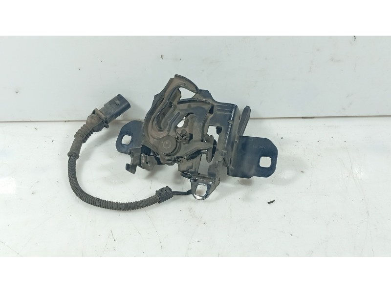 Recambio de cerradura capot para seat toledo ii (1m2) 1.6 16v referencia OEM IAM   
