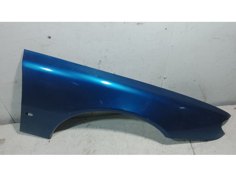 Recambio de aleta delantera derecha para peugeot 406 coupé (8c) 2.0 16v referencia OEM IAM 7841H0  