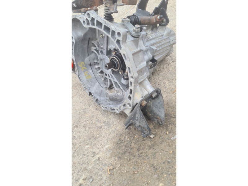 Recambio de caja cambios para hyundai coupe ii (gk) 1.6 16v referencia OEM IAM 4300028713 J61775 