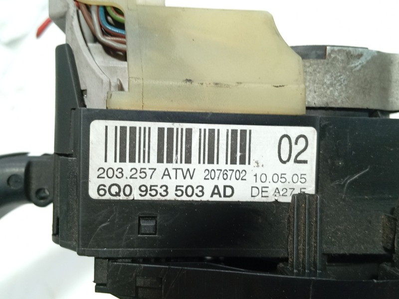Recambio de mando volante para volkswagen polo iv (9n_, 9a_) 1.4 tdi referencia OEM IAM   