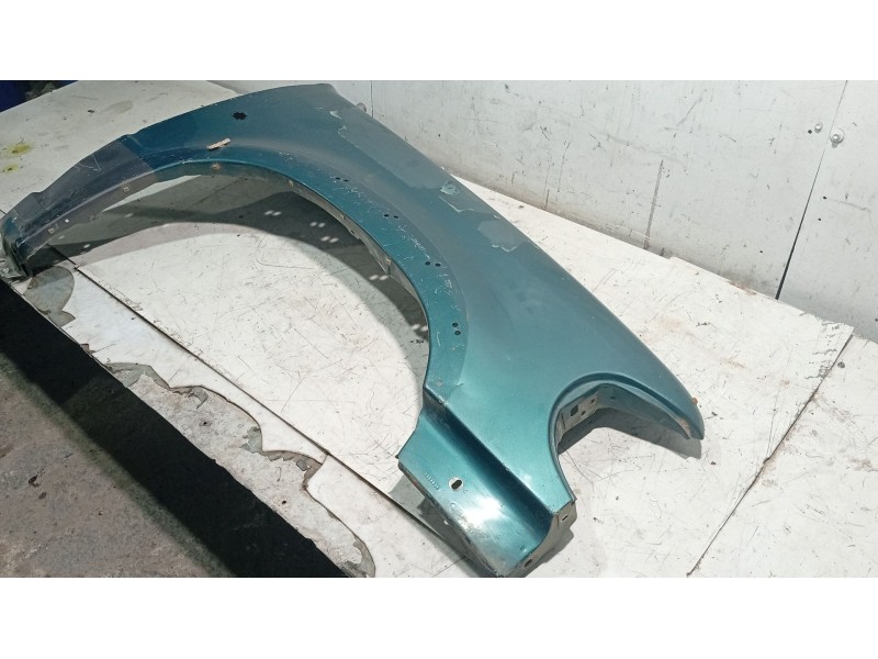 Recambio de aleta delantera derecha para ford explorer 4.0 full equipped referencia OEM IAM   