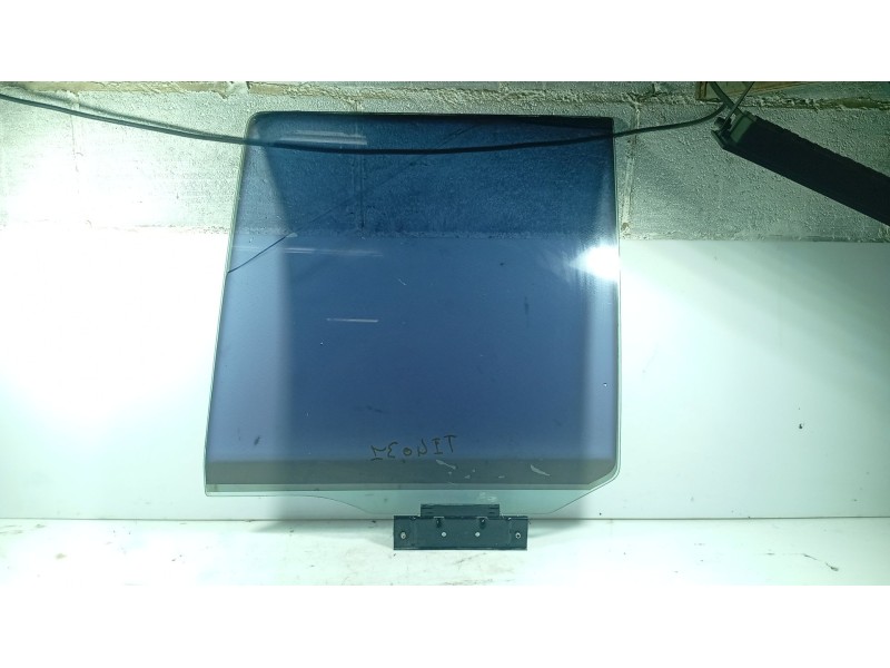Recambio de luna trasera izquierda para ford explorer 4.0 full equipped referencia OEM IAM   
