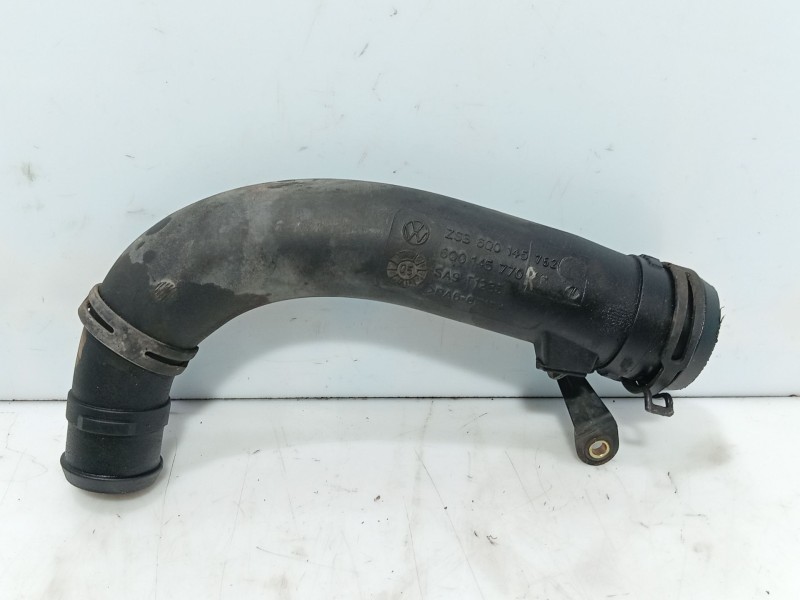 Recambio de tubo para volkswagen polo iv (9n_, 9a_) 1.4 tdi referencia OEM IAM   