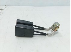 Recambio de anclaje cinturon trasero izquierdo para volkswagen polo iv (9n_, 9a_) 1.4 tdi referencia OEM IAM    2