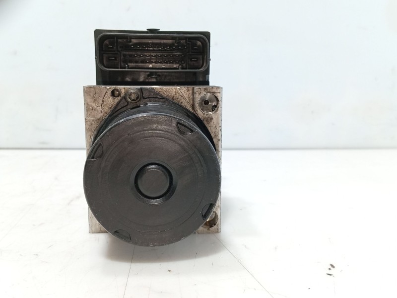 Recambio de abs para volkswagen polo iv (9n_, 9a_) 1.4 tdi referencia OEM IAM   