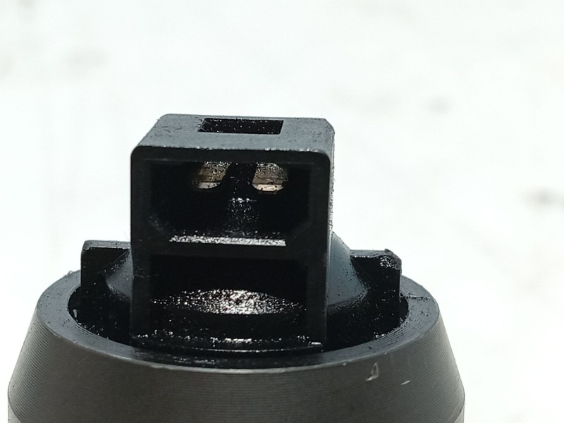 Recambio de inyector para volkswagen polo iv (9n_, 9a_) 1.4 tdi referencia OEM IAM   