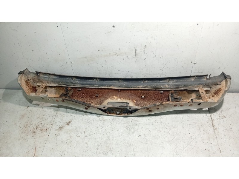 Recambio de paragolpes trasero para ford explorer 4.0 full equipped referencia OEM IAM   