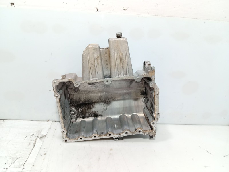 Recambio de carter para volkswagen polo iv (9n_, 9a_) 1.4 tdi referencia OEM IAM   