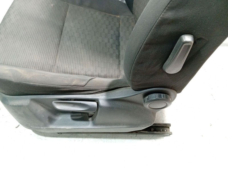 Recambio de asiento para volkswagen tiguan (5n_) 2.0 tdi referencia OEM IAM   