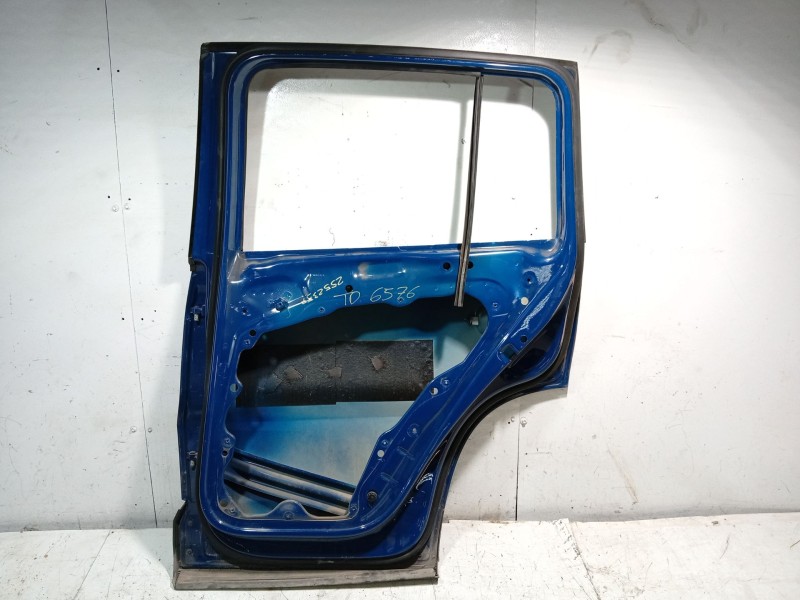 Recambio de puerta trasera derecha para volkswagen tiguan (5n_) 2.0 tdi referencia OEM IAM 5N0833056A  