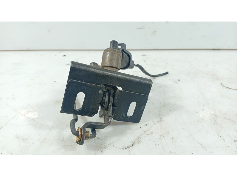 Recambio de cerradura capot para ford explorer 4.0 full equipped referencia OEM IAM   