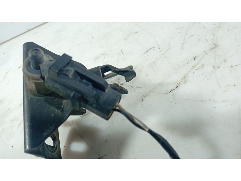 Recambio de cerradura capot para ford explorer 4.0 full equipped referencia OEM IAM   