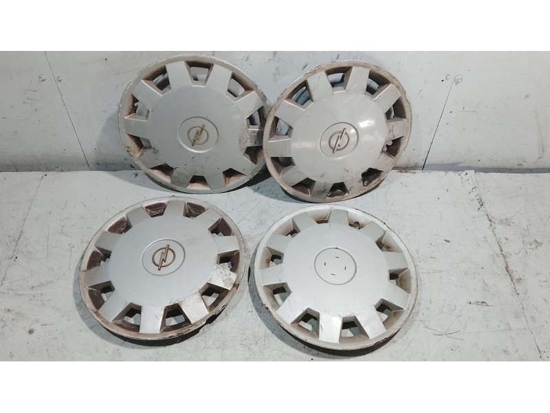 Recambio de tapacubos para opel agila a (h00) 1.2 16v (f68) referencia OEM IAM   