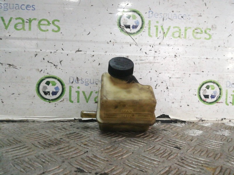 Recambio de deposito servo para mazda 6 berlina (gg) 2.0 diesel cat   |   0.02 - ... | 2002 | 136 cv / 100 kw referencia OEM IAM