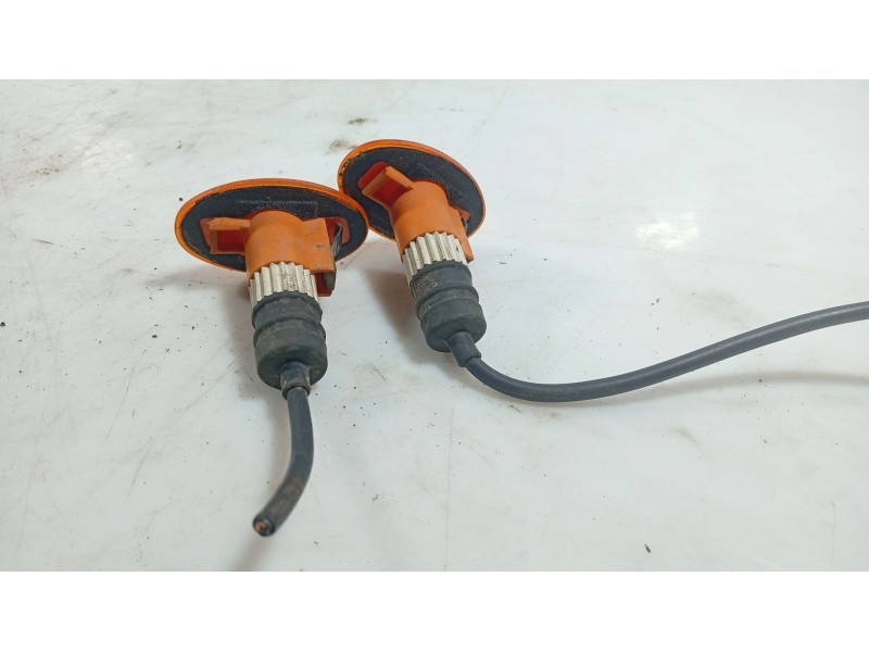 Recambio de piloto lateral izquierdo para ford explorer 4.0 full equipped referencia OEM IAM   