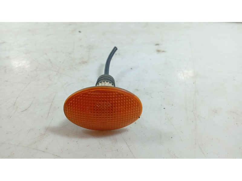 Recambio de piloto lateral izquierdo para ford explorer 4.0 full equipped referencia OEM IAM   