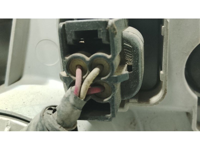 Recambio de faro izquierdo para kia carnival ii (gq) 2.9 crdi referencia OEM IAM   