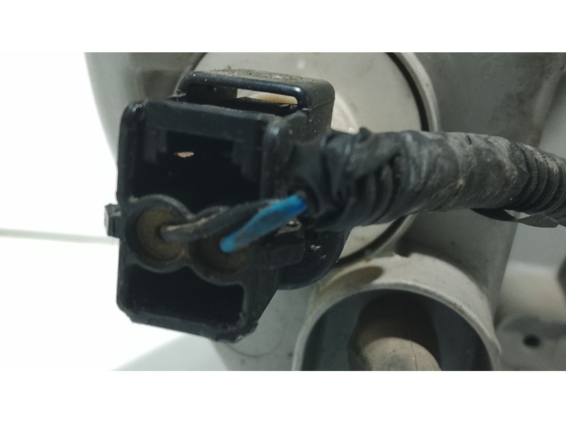 Recambio de faro izquierdo para kia carnival ii (gq) 2.9 crdi referencia OEM IAM   