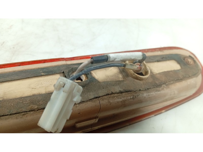 Recambio de piloto trasero central para ford explorer 4.0 full equipped referencia OEM IAM   