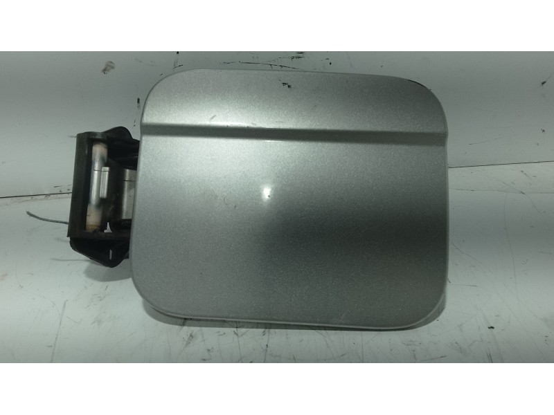Recambio de tapa combustible para kia carnival ii (gq) 2.9 crdi referencia OEM IAM   