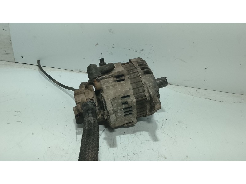 Recambio de alternador para kia carnival ii (gq) 2.9 crdi referencia OEM IAM   